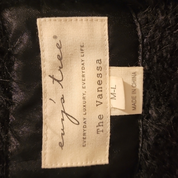 EVY'S Tree Hooded Fuzzy Sweater - Picture 4 of 10